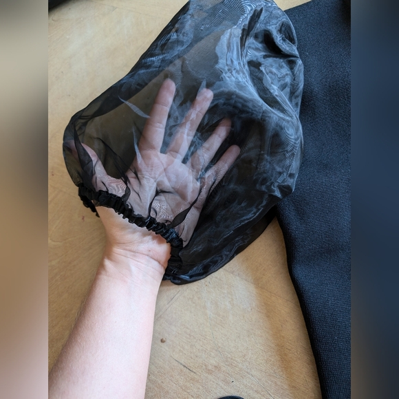 House of Harlow 1960 Black Mock Neck Top with Sheer Puff Sleeves - Picture 3 of 6